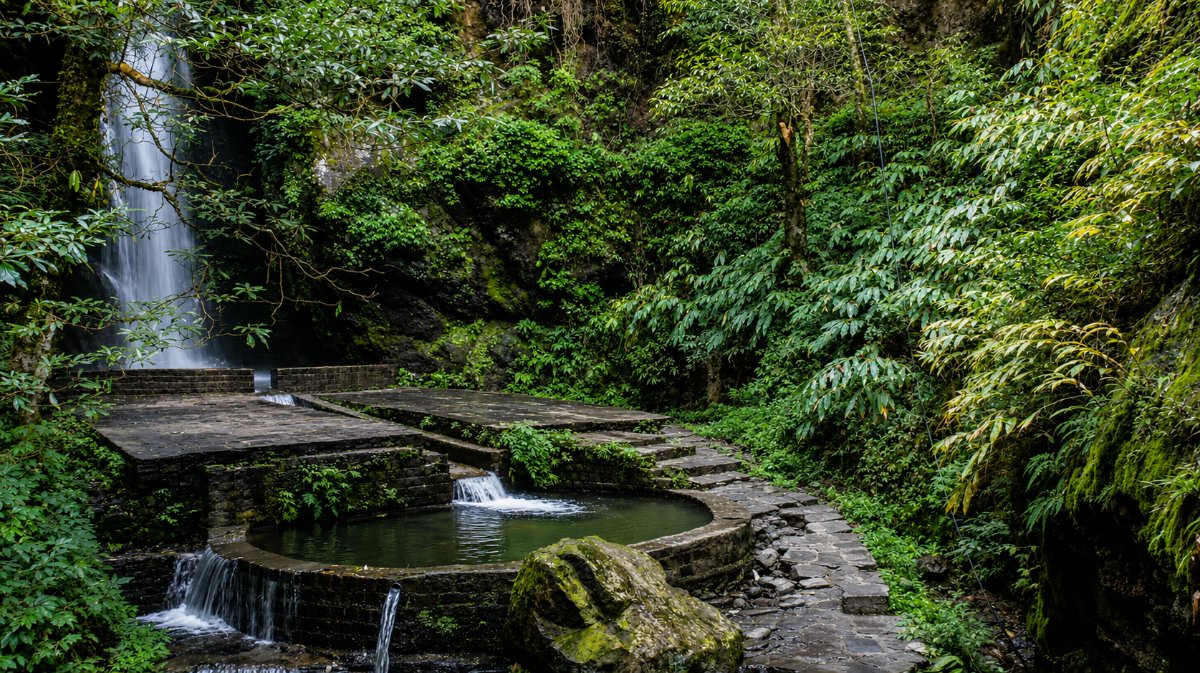 jibhi waterfall